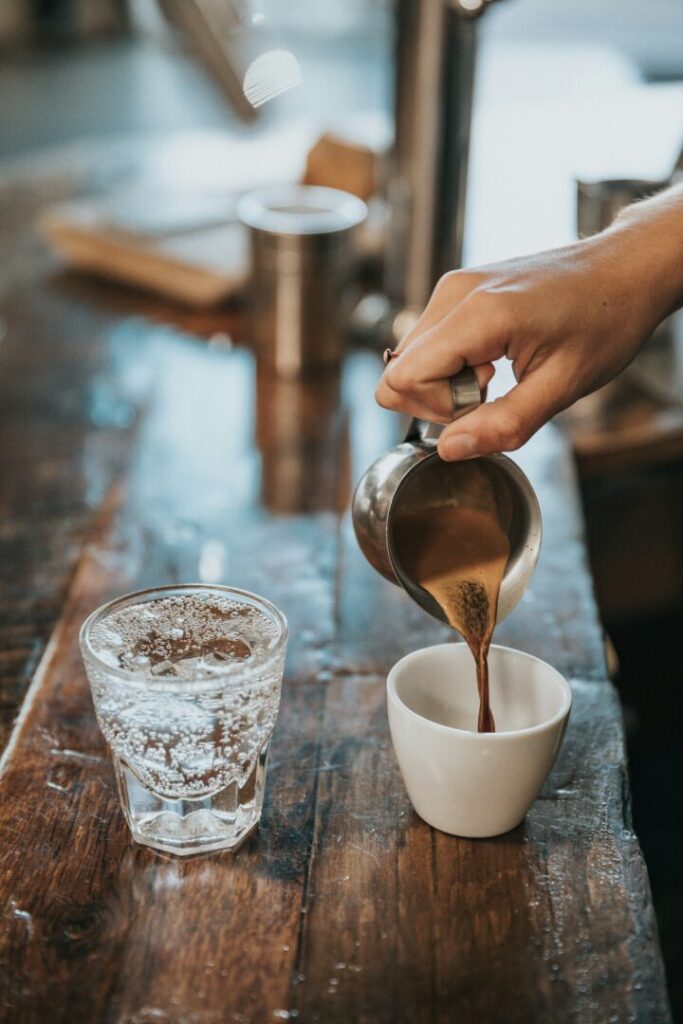 El cafè al matí, t’ajuda a començar el dia, a organitzar les teves idees i decidir el que vols